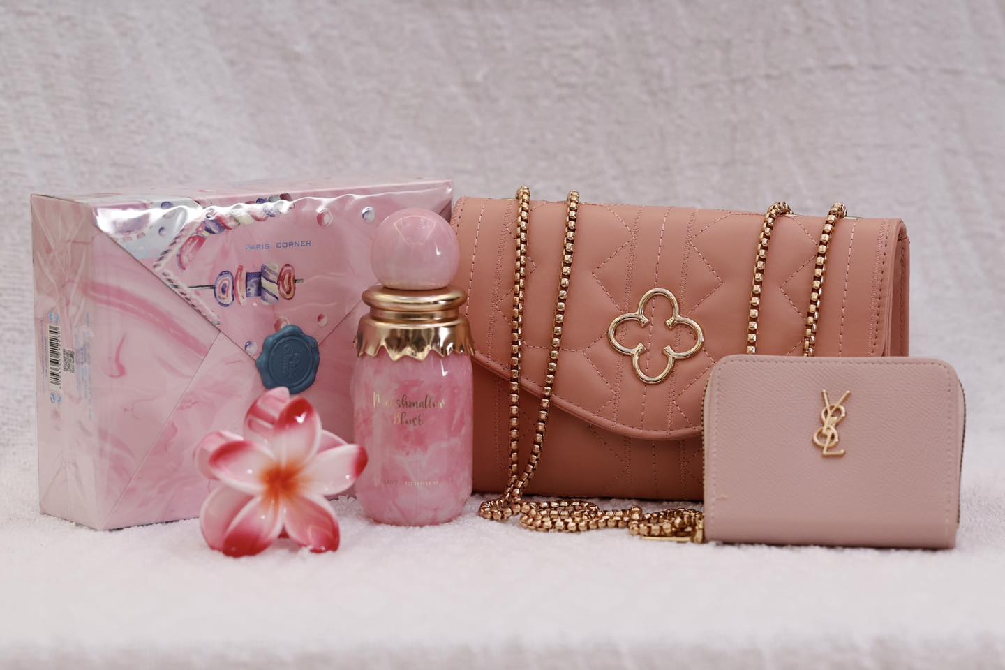 Gift Package P-06